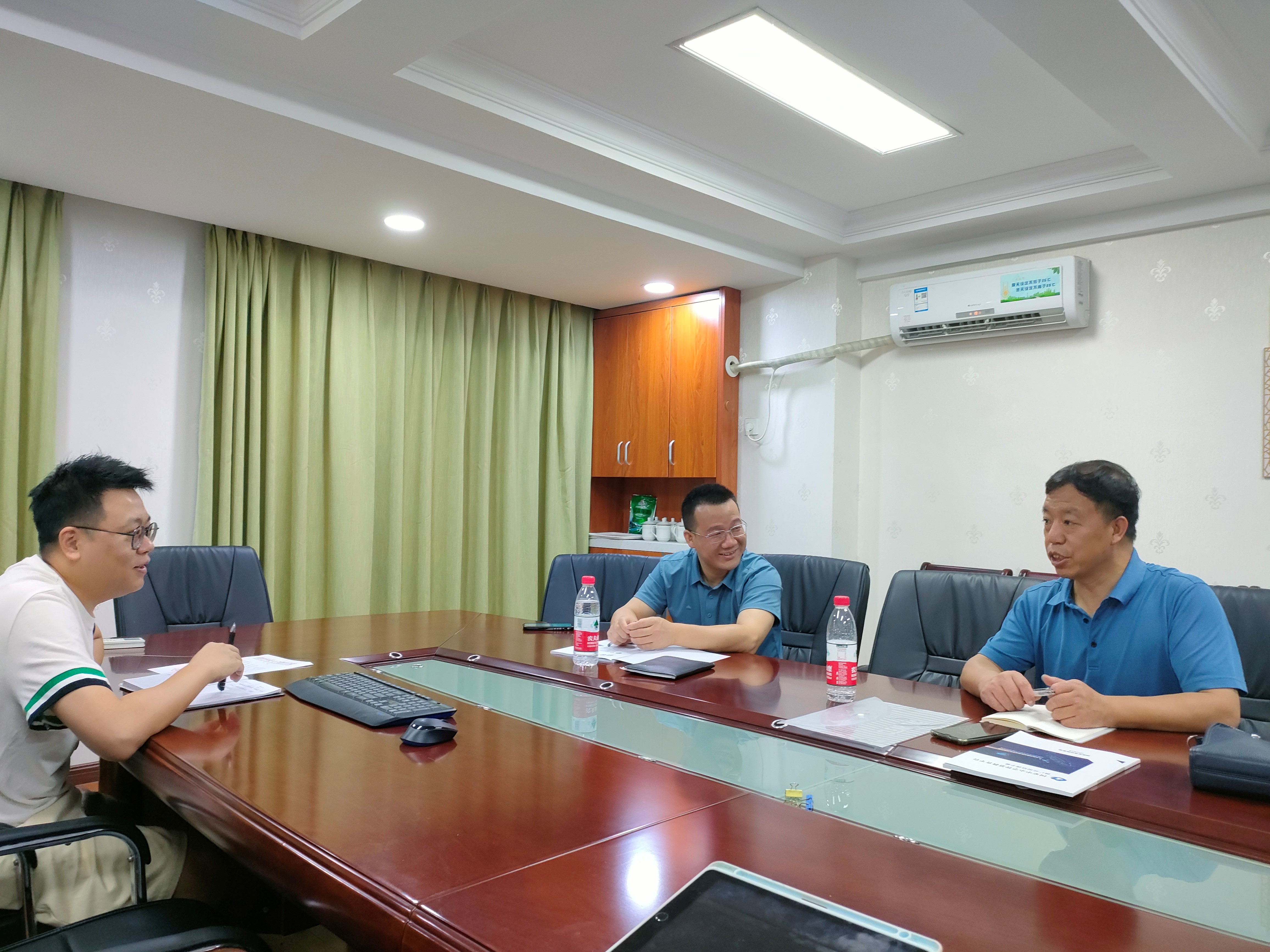 1798eea684e04ef4b194d76b131039ab.jpg 1798eea684e04ef4b194d76b131039ab.jpg